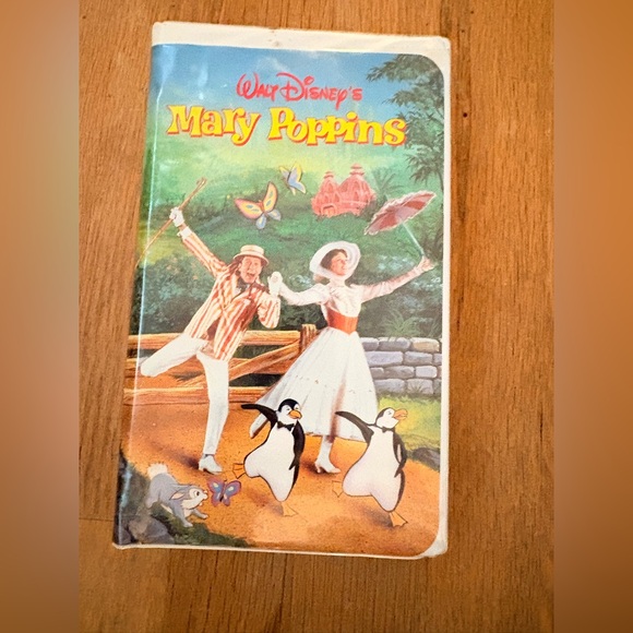 Other - Walt Disney’s Mary Poppins VHS Tape (Classic Family Musical)